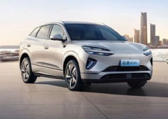 O novo SUV da BYD chegou à China com um preço muito competitivo, tecnologia e um pormenor bem "fresco"