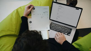 O que acontece se nunca entregares recibos no e-Fatura?
