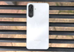 O telemóvel Samsung abaixo de 350€ que está nomeado para os Prémios 4gnews