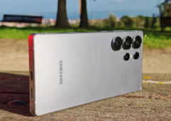 O telemóvel Samsung que dá "goleada" de vendas a todos os rivais Ultra... juntos!