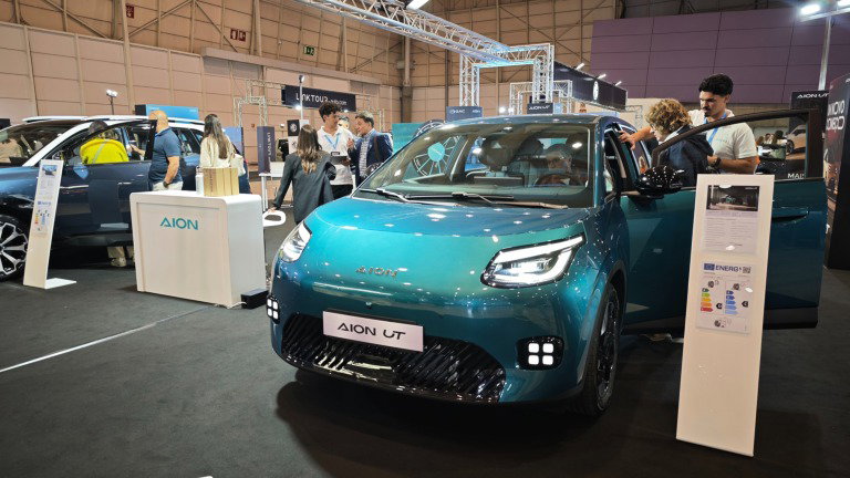 O teu próximo carro pode ser chinês e elétrico: eis o porquê