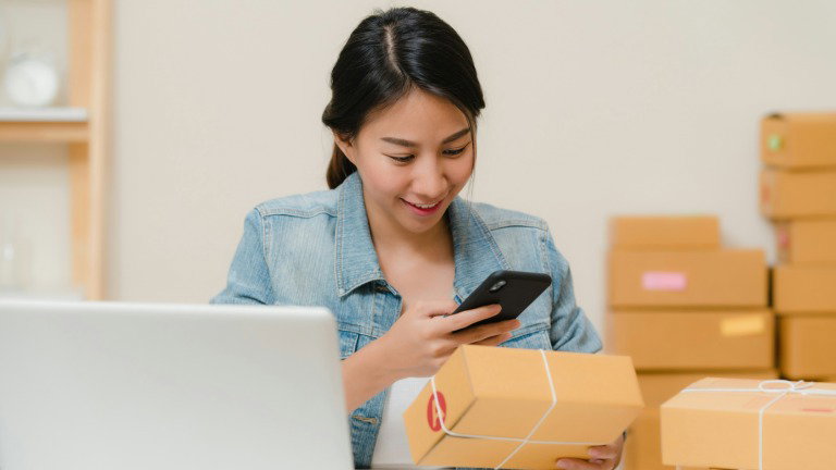 O truque mestre para teres descontos e portes grátis online em tecnologia