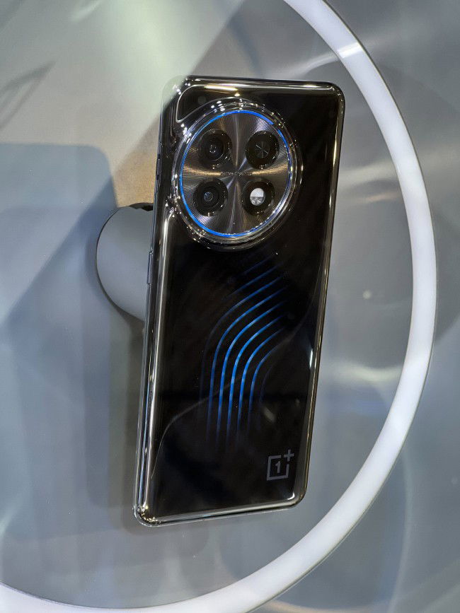 OnePlus 11 Active CryoFlux 4gnews