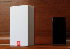 OnePlus 3 terá uma destas caixas, qual é a tua favorita?