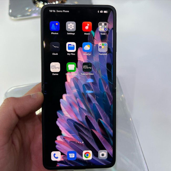 OPPO Find N2 Flip MWC 2023