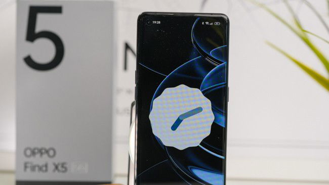 OPPO Find X5 5G