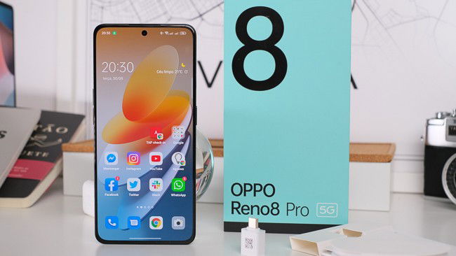 OPPO Reno 8 Pro