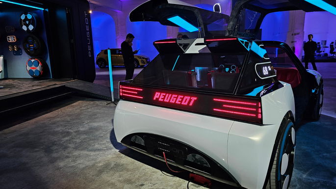 Peugeot Polygon Concept 2