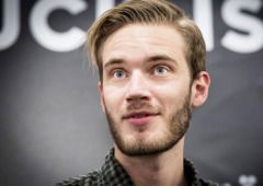 PewDiePie pede aos seus fãs para acabarem com o meme 'Subscribe to PewDiePie'