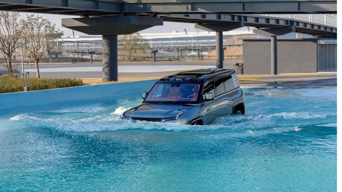 Piscina test drive BYD