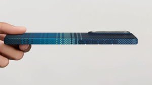 Esta capa da Pitaka para os Galaxy S26 traz um botão secreto