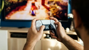 PlayStation vai exigir verificação de idade para usar recursos online