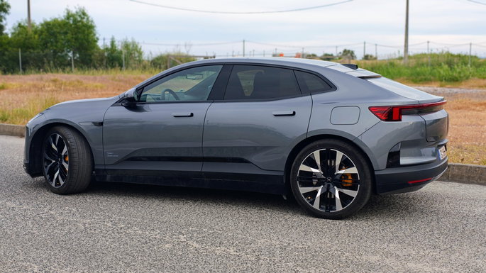 Polestar 4