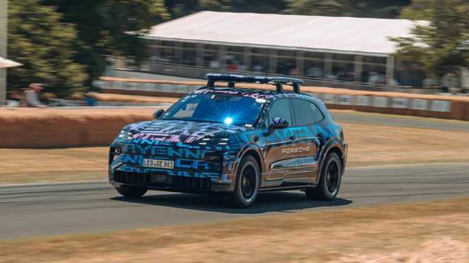 Porsche Cayenne elétrico