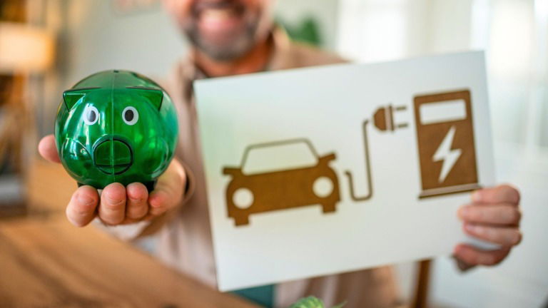 Portugal volta a apoiar a compra de elétricos com até 4.000 euros (até para quem já fez a compra este ano)