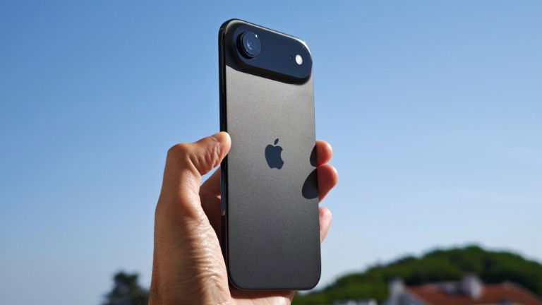 Primeiras impressões do iPhone Air: passámos 24 horas com o smartphone