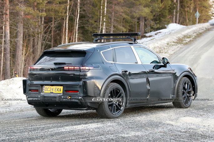 Primeiro carro elétrico da Bentley circulou disfarçado de Porsche Cayenne