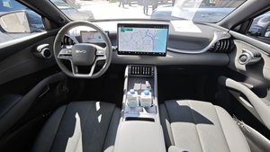 Quase todos os carros novos têm isto, mas é raro funcionar bem