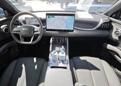 Quase todos os carros novos têm isto, mas é raro funcionar bem