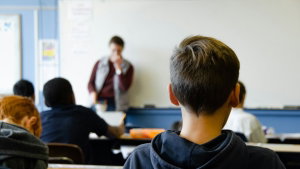 Regresso às aulas: dicas para poupar e evitar despesas desnecessárias