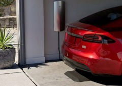 Rumores desmentidos: Tesla nega planos para inovação esperada