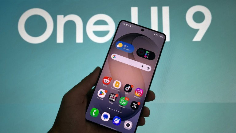 Samsung começa a expandir a One UI 9 para mais telemóveis Galaxy