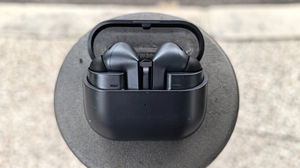 Samsung Galaxy Buds3 FE review: acertam onde é importante, mas faltam uns extras