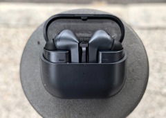 Samsung Galaxy Buds3 FE review: acertam onde é importante, mas faltam uns “mimos”