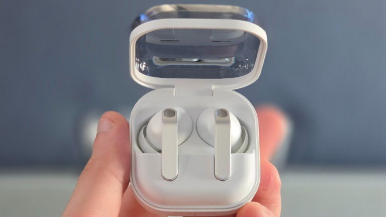 Samsung Galaxy Buds4 Pro review: o maior pesadelo dos AirPods