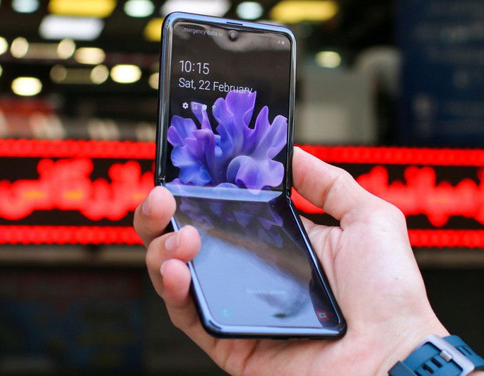 Samsung Galaxy Flip