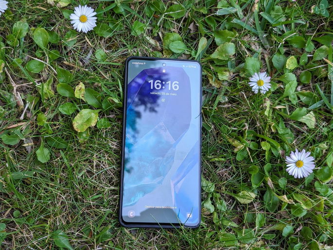 Samsung Galaxy M55 Design Frente