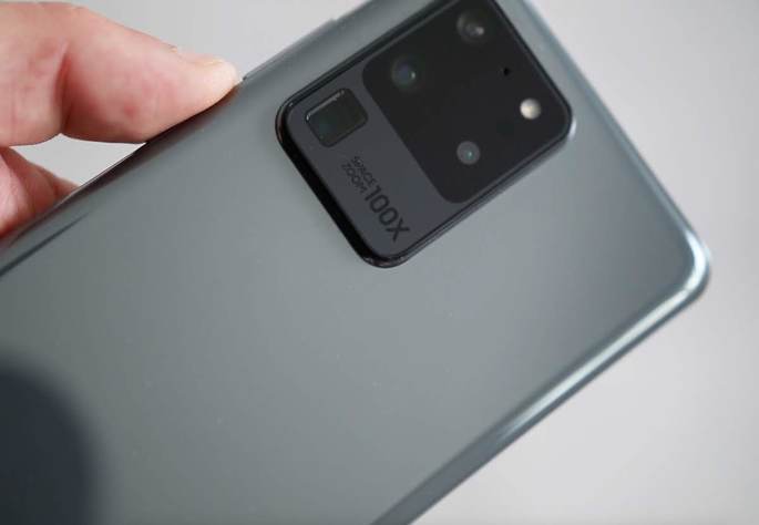 O Samsung Galaxy S20 Ultra é o atual topo de gama da marca