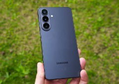 Samsung Galaxy S26 Plus review: bom smartphone onde o preço é inimigo