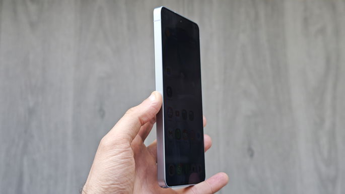 Ecr&atilde; de privacidade ativo com vista lateral