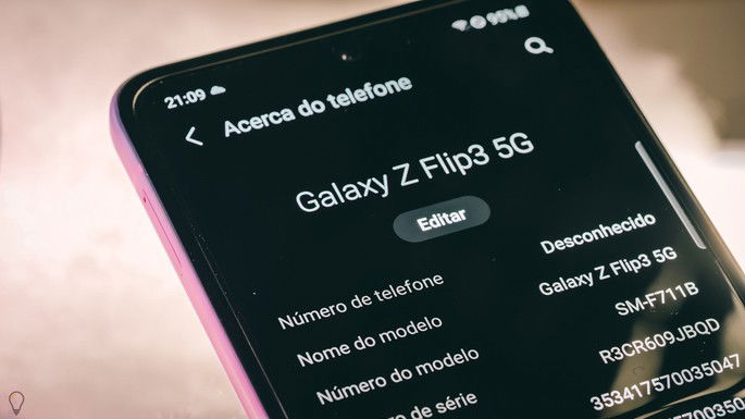 Samsung Galaxy Z Flip3 5G