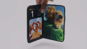 Samsung não perdoou a cópia da Apple e atirou farpas ao novo iPhone Duo