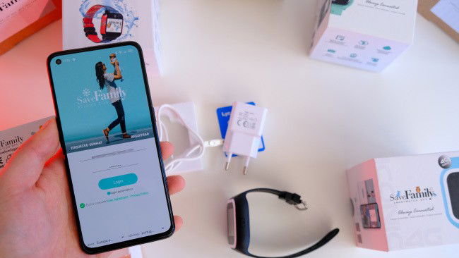 SaveFamily GPS smartwatch