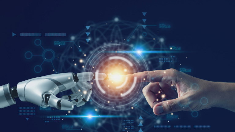 Se usas inteligência artificial, há uma nova regra obrigatória que entra em vigor já amanhã