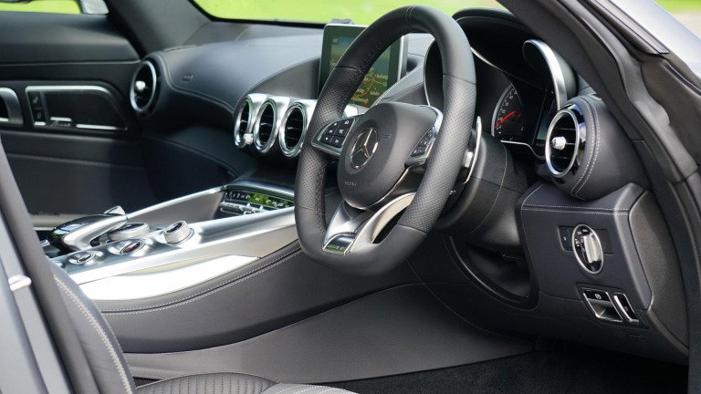 Seguro automóvel: 7 pontos que deves conhecer antes de escolher a apólice