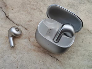 Até cerca de 150€? Estes 2 fones foram nomeados aos Prémios 4gnews 2024