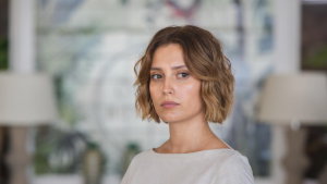 Série da Netflix arrasada pela crítica é um sucesso gigante em Portugal e no mundo