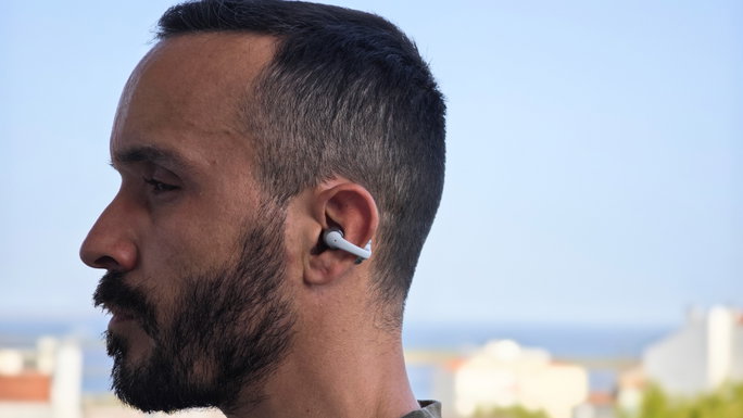 Shokz