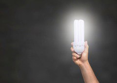 Simulador de energia da ERSE: como comparar preços e como poupar na luz e no gás