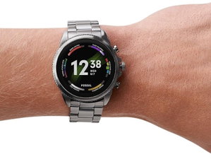 Smartwatch com NFC com desconto de 43% a antecipar a Black Friday