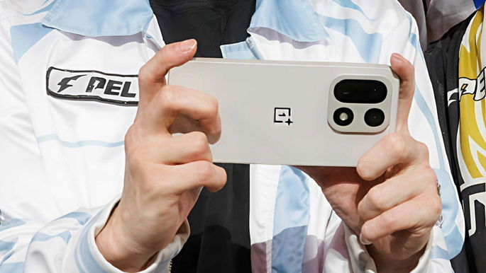 OnePlus 15