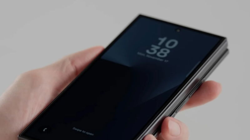 Telemóvel mais recente da Samsung foi lançado e esgotou em... poucos minutos