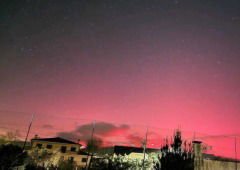 Tempestade solar provoca fenómeno raro em Portugal. Vê aqui as imagens