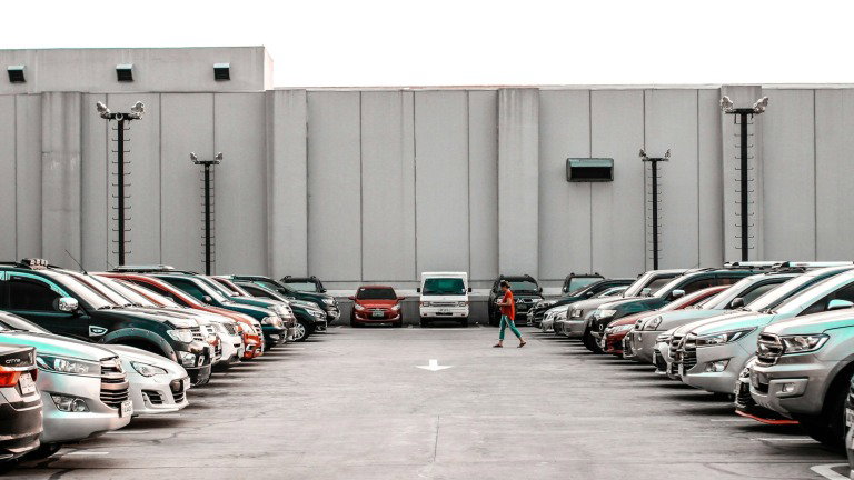 Tens dois carros? IUC vai ser junto e pode ser pago em prestações a partir de 2027