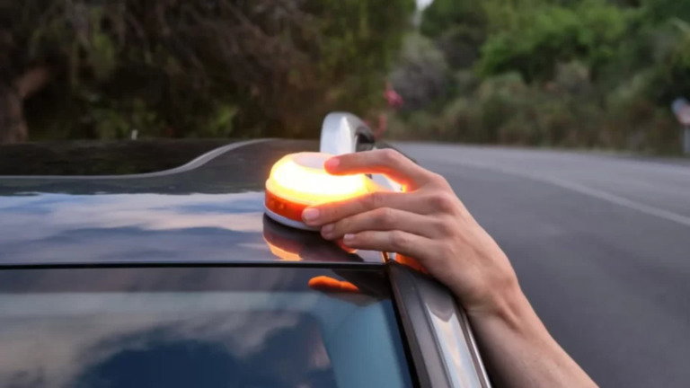 Tens este acessório no carro? Há algo importante que deves saber