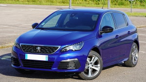 Tens este Peugeot? A marca quer ver o teu carro na oficina